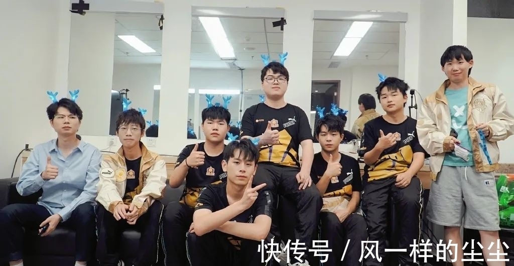 游客可以欣 游客可以欣